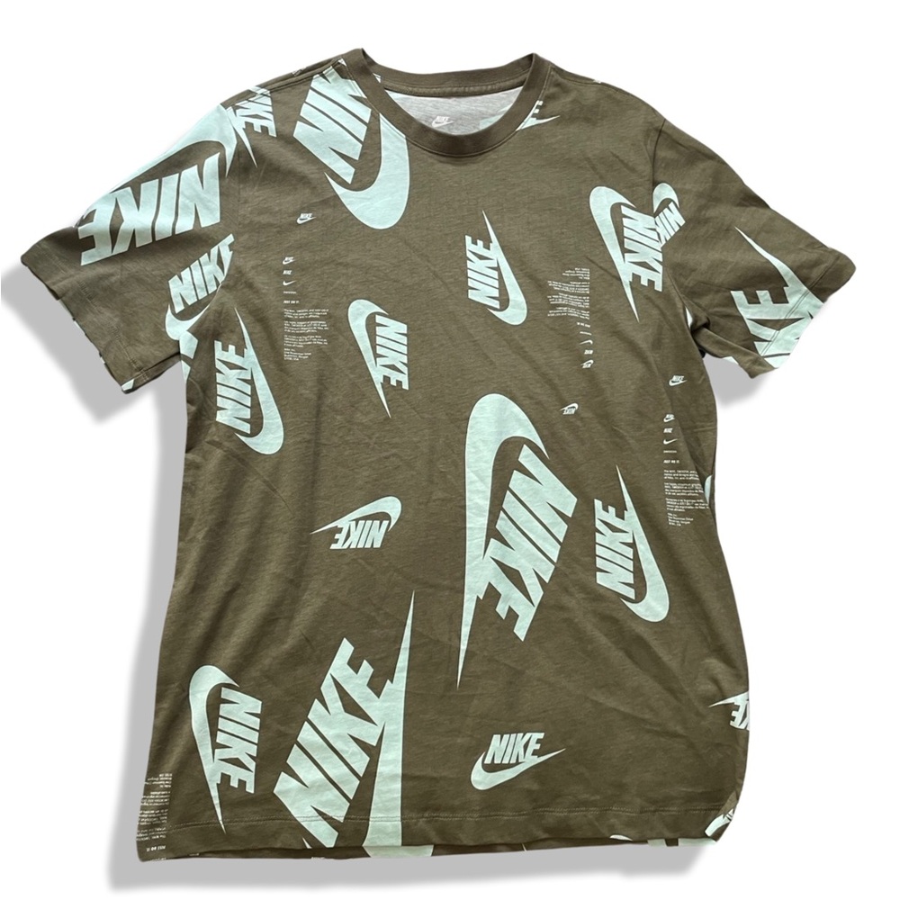 Nike Sportswear All Over Print Size M T-Shirt NWT
